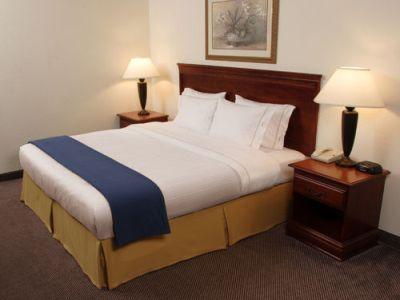Holiday Inn Express Hotel & Suites Swift Current By Ihg Exterior foto